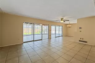 3041 Tyrone Ln, Sarasota, FL 34239 - Photo 4