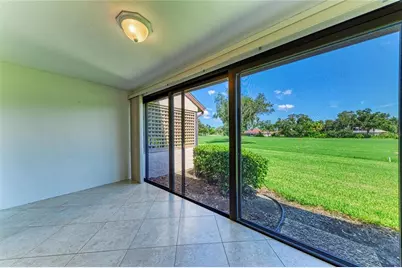 6085 Clubside Drive, Sarasota, FL 34243 - Photo 36