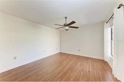 6085 Clubside Drive, Sarasota, FL 34243 - Photo 28