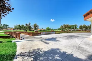 4907 Kilty Ct E, Bradenton, FL 34203 - Photo 66