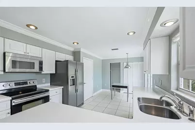 5708 36th Street W, Bradenton, FL 34210 - Photo 18