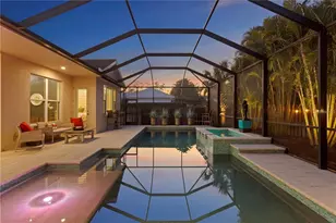 1959 Hibiscus St, Sarasota, FL 34239 - Photo 4