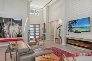 1959 Hibiscus St, Sarasota, FL 34239 - Photo 6