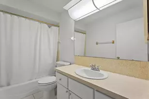 1233 Pinebrook Way, Venice, FL 34285 - Photo 20