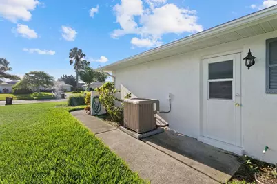 1233 Pinebrook Way, Venice, FL 34285 - Photo 34