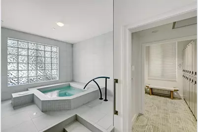1241 Gulf Of Mexico Drive #303, Longboat Key, FL 34228 - Photo 64