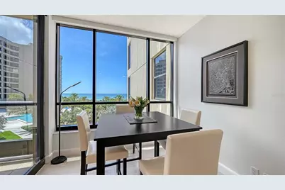 1241 Gulf Of Mexico Drive #303, Longboat Key, FL 34228 - Photo 24
