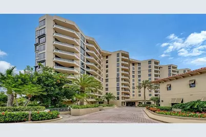 1241 Gulf Of Mexico Drive #303, Longboat Key, FL 34228 - Photo 4