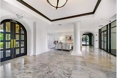 1241 Gulf Of Mexico Drive #303, Longboat Key, FL 34228 - Photo 60