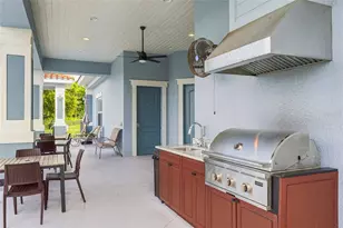 7201 Vista Bella Dr, Bradenton, FL 34209 - Photo 32