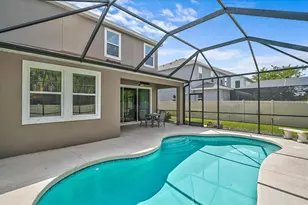 7536 Aguila Dr, Sarasota, FL 34240 - Photo 10