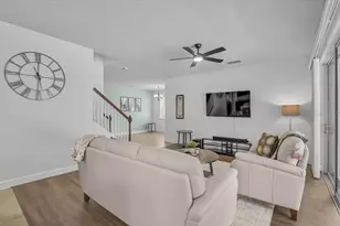 7536 Aguila Dr, Sarasota, FL 34240 - Photo 14