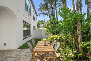 3203 W Santiago St, Tampa, FL 33629 - Photo 40