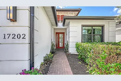 17202 Cresswind Terrace, Bradenton, FL 34211 - Photo 2