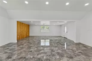 2839 Olympic St, Sarasota, FL 34231 - Photo 10