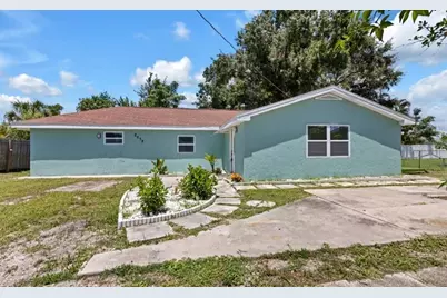 2839 Olympic Street, Sarasota, FL 34231 - Photo 1