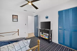 5016 Mangrove Point Rd, Bradenton, FL 34210 - Photo 30