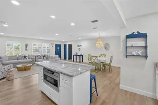5016 Mangrove Point Rd, Bradenton, FL 34210 - Photo 6