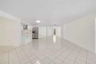708 Garfield Dr, Sarasota, FL 34236 - Photo 10