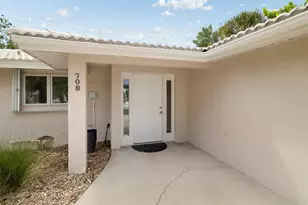 708 Garfield Dr, Sarasota, FL 34236 - Photo 84