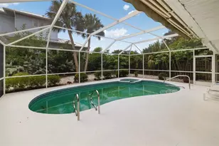 708 Garfield Dr, Sarasota, FL 34236 - Photo 46