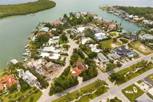 708 Garfield Dr, Sarasota, FL 34236 - Photo 54