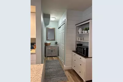 170 Roosevelt Drive #17, Sarasota, FL 34236 - Photo 6