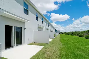 2746 Pearly Banks Dr, Bradenton, FL 34208 - Photo 12