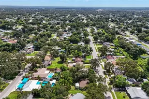 4923 Brookmeade Dr, Sarasota, FL 34232 - Photo 34