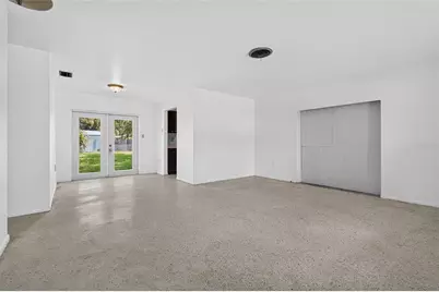4923 Brookmeade Drive, Sarasota, FL 34232 - Photo 6
