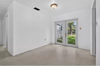 4923 Brookmeade Drive, Sarasota, FL 34232 - Photo 10