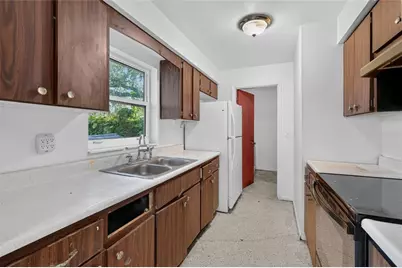 4923 Brookmeade Drive, Sarasota, FL 34232 - Photo 12