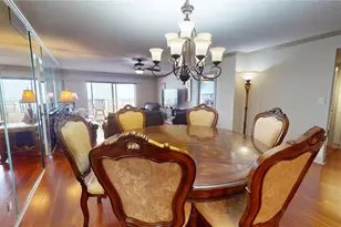 1750 Benjamin Franklin Dr, Sarasota, FL 34236 - Photo 8