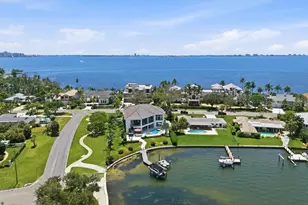 387 S Shore Dr, Sarasota, FL 34234 - Photo 76