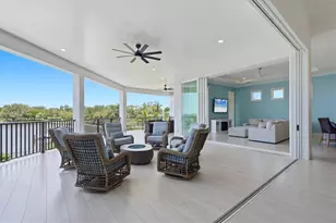 387 S Shore Dr, Sarasota, FL 34234 - Photo 22