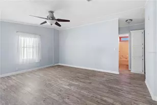 190 Nightingale Cir, Ellenton, FL 34222 - Photo 8