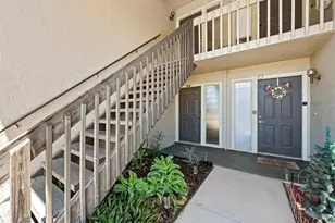 5785 Summerside Ln, Sarasota, FL 34231 - Photo 2