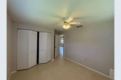 3927 Worcester Road, Sarasota, FL 34231 - Photo 10