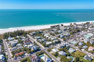 113 Palmetto Ave, Anna Maria, FL 34216 - Photo 4