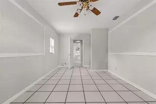 415 49th St W, Palmetto, FL 34221 - Photo 16