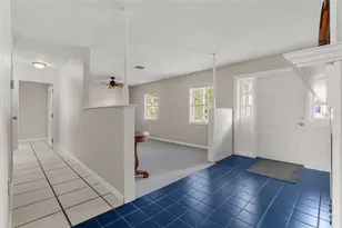 415 49th St W, Palmetto, FL 34221 - Photo 6
