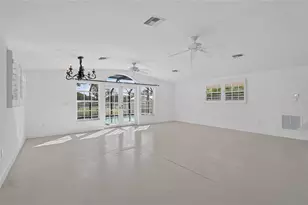 707 Park Ln, Bradenton, FL 34209 - Photo 18
