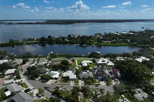 707 Park Ln, Bradenton, FL 34209 - Photo 36