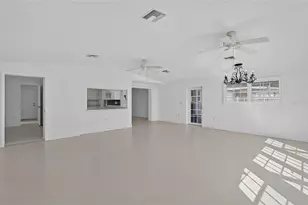 707 Park Ln, Bradenton, FL 34209 - Photo 20