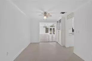 707 Park Ln, Bradenton, FL 34209 - Photo 6