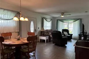 1359 Glendale Cir W, Sarasota, FL 34232 - Photo 8