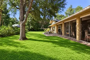 1041 Citrus Ave, Sarasota, FL 34236 - Photo 8