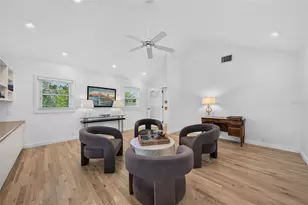 677 Lands End Dr, Longboat Key, FL 34228 - Photo 12