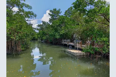 677 Lands End Drive, Longboat Key, FL 34228 - Photo 28