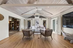 677 Lands End Dr, Longboat Key, FL 34228 - Photo 14